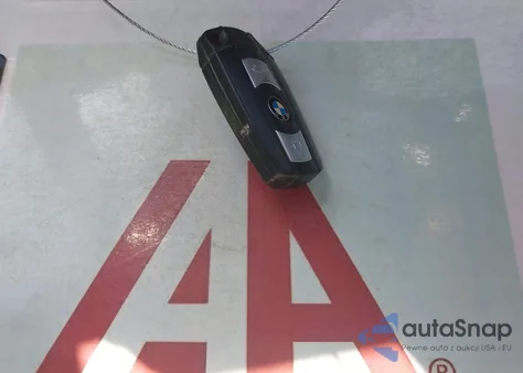 2013 BMW 128I z USA, uszkodzony, nr VIN WBAUP7C59DVP25339